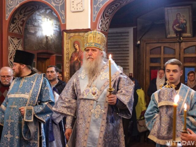 В канун праздника Рождества Пресвятой Богородицы архиепископ Димитрий совершил всенощное бдение в Свято-Покровском соборе города Витебска