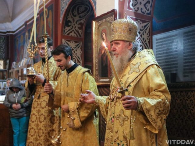 В канун Недели 14-й по Пятидесятнице архиепископ Димитрий совершил всенощное бдение в Свято-Покровском соборе города Витебска