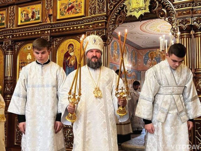 Епископ Друцкий Евсевий совершил Божественную литургию с чином освящения престола в Свято-Покровском женском монастыре города Толочина