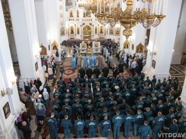Борту авиации МЧС доставил в Витебск икону Божией Матери "Неопалимая Купина"