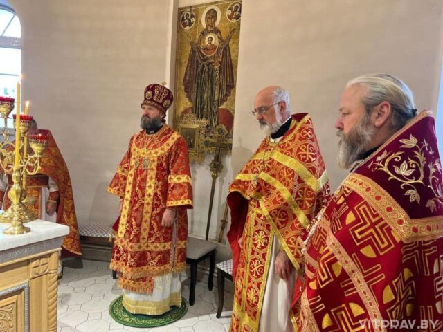 Епископ Евсевий возглавил престольное торжество в храме мч. Меркурия Смоленского в п. Тарный