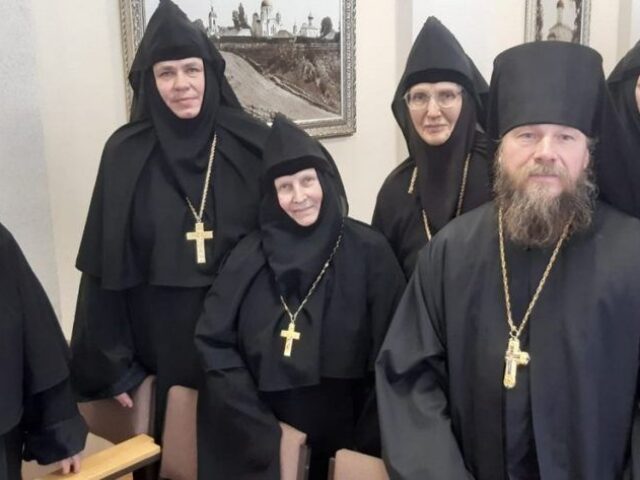 Представители Витебской епархии приняли участие в секции IX Белорусских Рождественских чтений "Монастыри и монашество: история и современность"