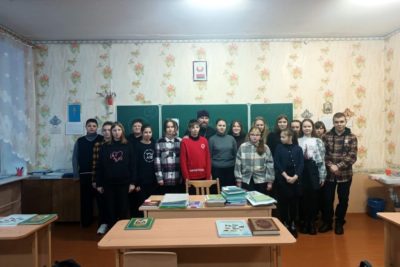 Протоиерей Александр Лазуко побеседовал со школьниками о грехах и значимости праздника Крещения Господня