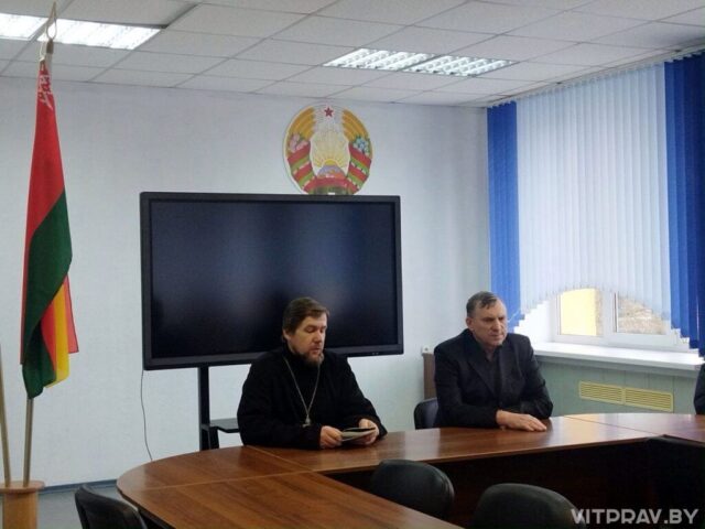 Иерей Вячеслав Зайцев встретился с учащимися и педагогами аграрно-технического колледжа Городка