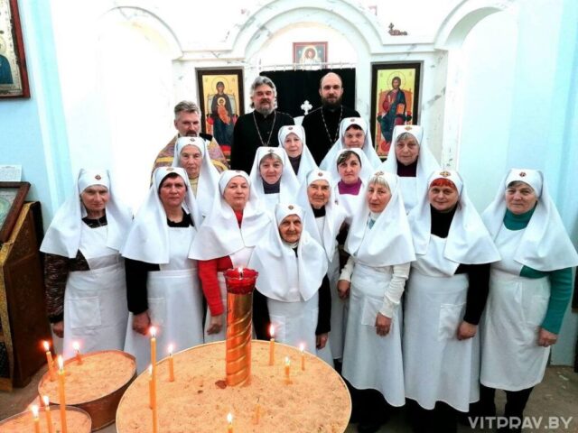 В Субботу Акафиста сестричество в честь иконы Пресвятой Богородицы "Аз есмь с вами и никтоже на вы" г. Орши приняло в свои ряды еще двух сестер
