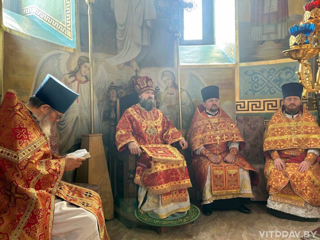 В среду Светлой седмицы епископ Евсевий совершил Литургию в храме Рождества Божией Матери Орши