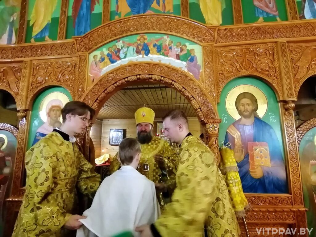 Епископ Евсевий возглавил престольный праздник в храме Всех Святых Витебска