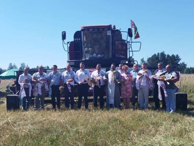Праздник "Зажинки" состоялся в Шумилинском районе