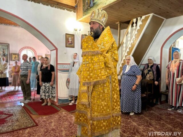 Епископ Евсевий совершил Литургию в храме апостола Луки Витебска