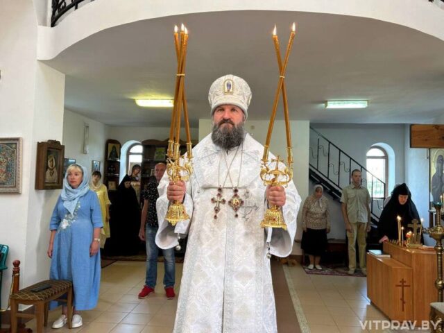 Епископ Евсевий возглавил Литургию в Успенском монастыре Орши