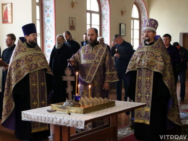 В семинарском храме святых равноапостольных Мефодия и Кирилла состоялось заупокойное богослужение