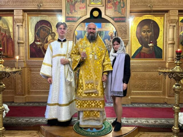 Епископ Евсевий совершил Литургию в Успенском храме Витебска