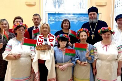 Протоиерей Владимир Догодька принял участие в мероприятии ко Дню инвалидов в Городокском РДК