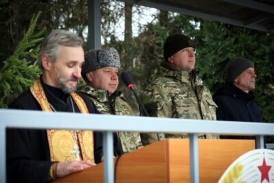 Иерей Павел Тарамыкин совершил чин освящения оружия