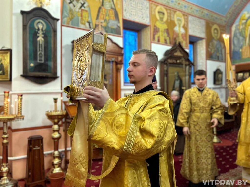 Епископ Евсевий совершил Литургию в Свято-Успенском монастыре Орши