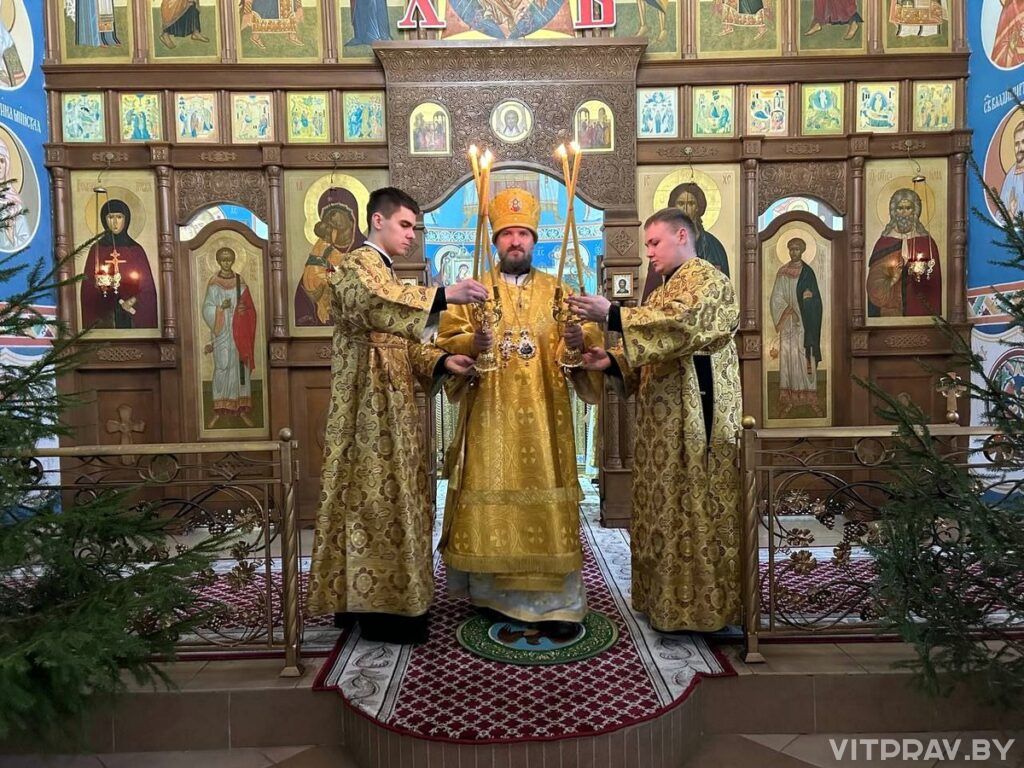 В Неделю пред Рождеством Христовым епископ Евсевий совершил Литургию в храме святого пророка Илии г. п. Бешенковичи