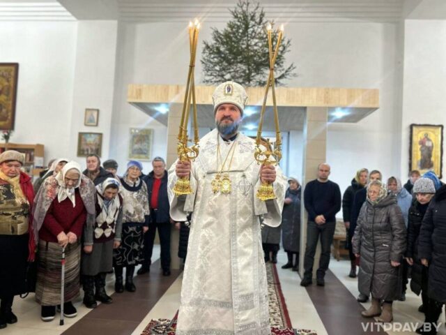 В попразднство Рождества Христова епископ Евсевий совершил Литургию в одноименном храме Лепеля