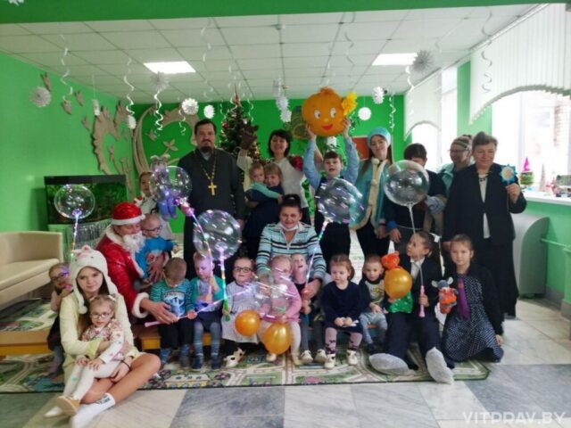 Иерей Михаил Машлякевич посетил Витебский областной специализированный дом ребенка