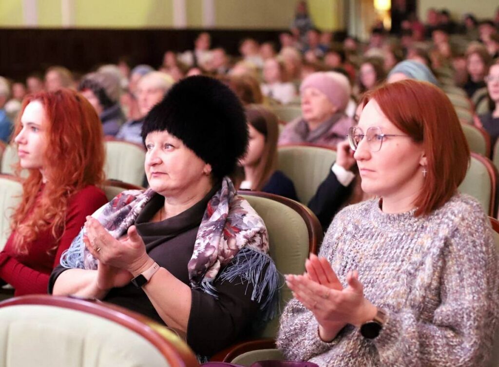 В Лепеле прошёл ежегодный межшкольный Рождественский фестиваль «Вифлеемская звезда» 