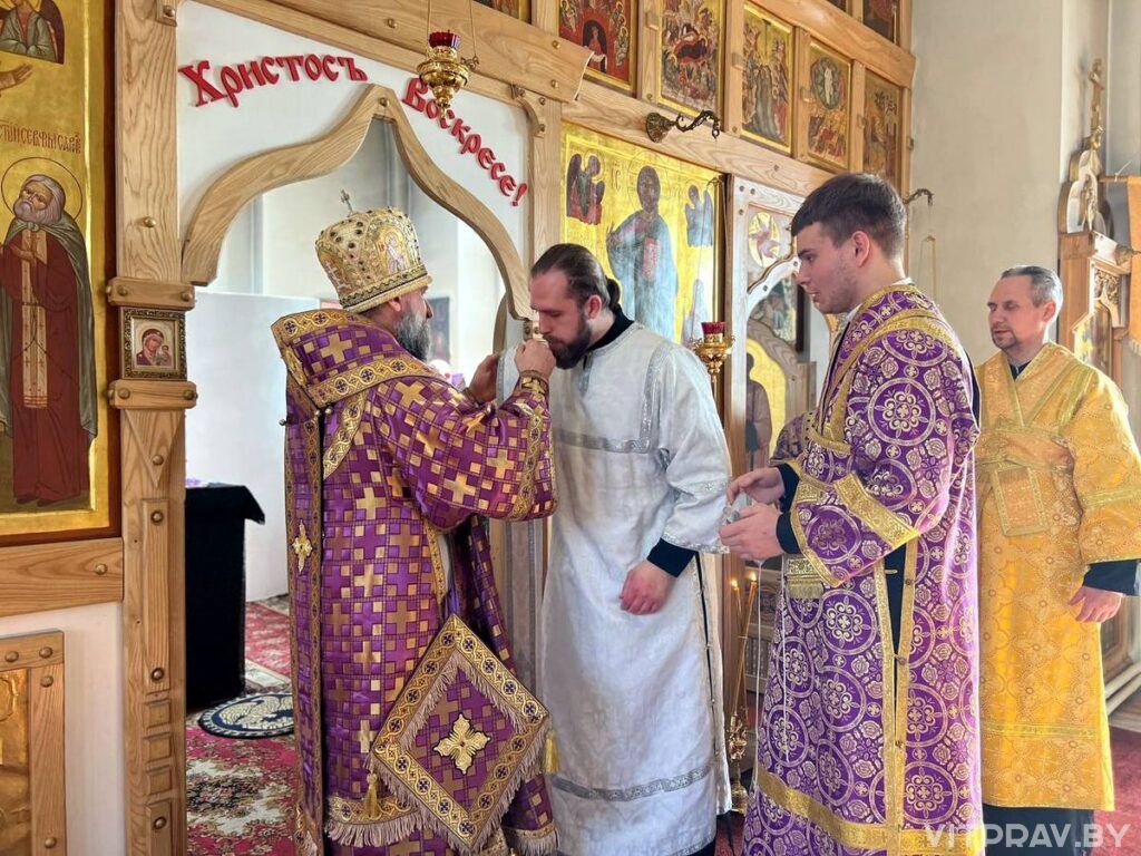 Епископ Евсевий совершил Литургию в храме Вознесения Господня аг. Лужесно