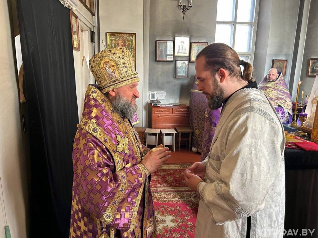 Епископ Евсевий совершил Литургию в храме Вознесения Господня аг. Лужесно