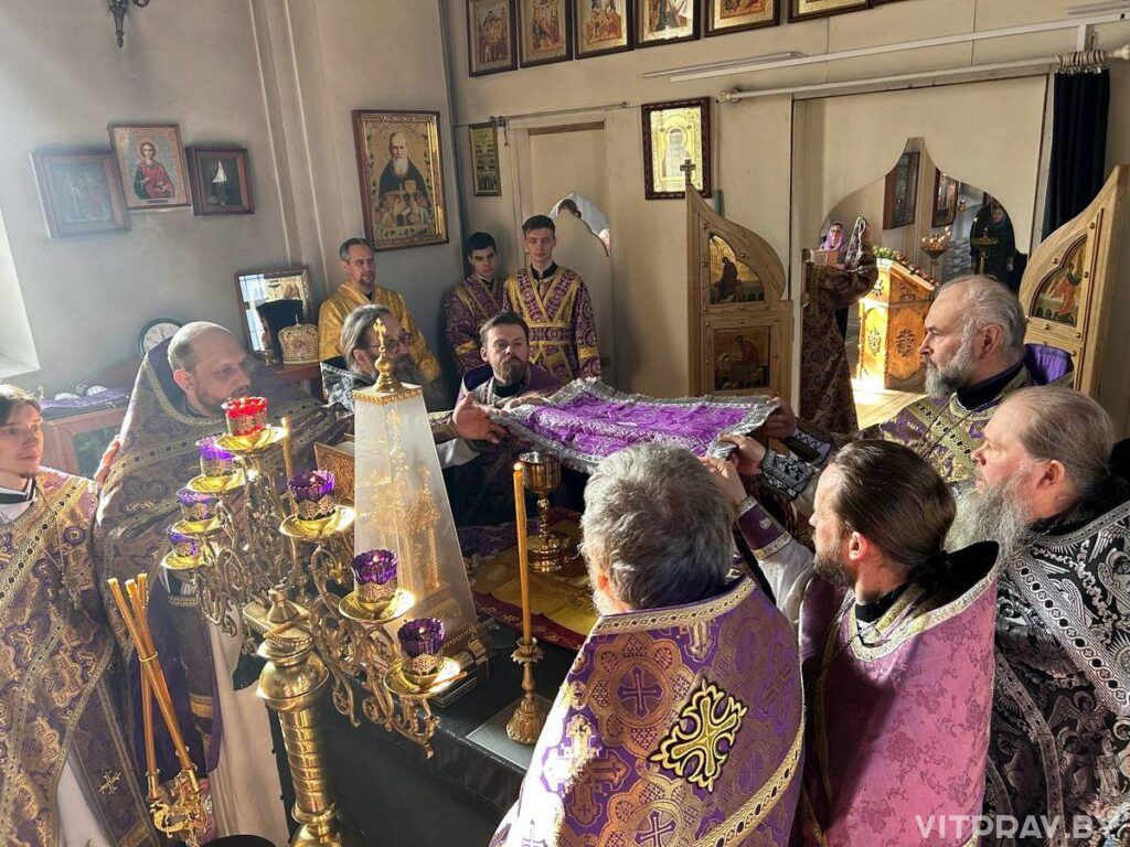 Епископ Евсевий совершил Литургию в храме Вознесения Господня аг. Лужесно