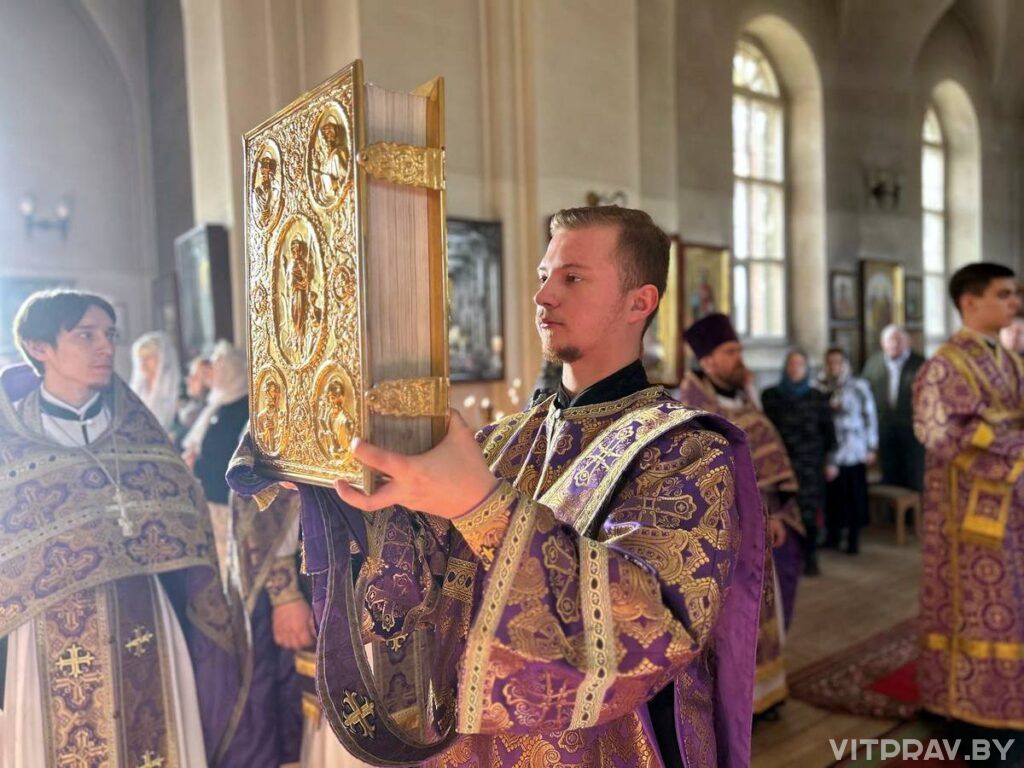 Епископ Евсевий совершил Литургию в храме Вознесения Господня аг. Лужесно