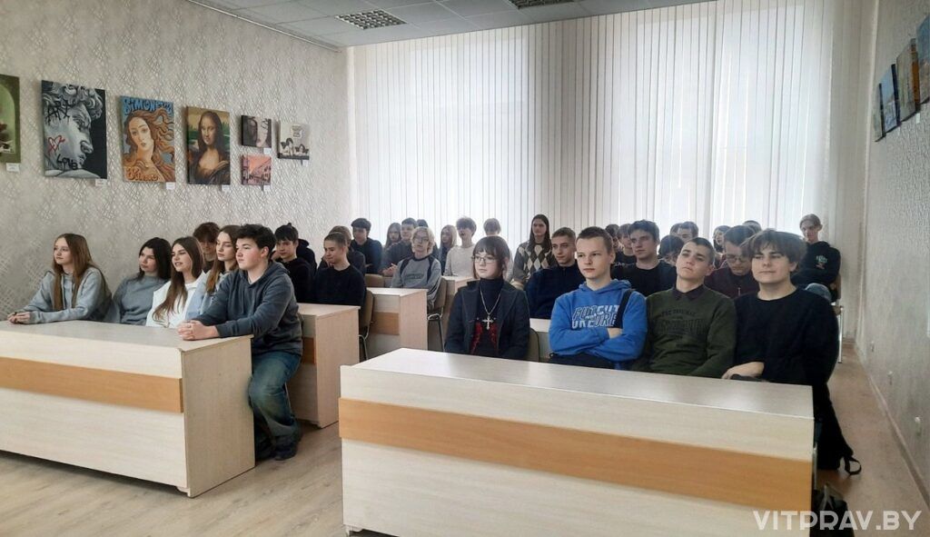 Иерей Георгий Советский провел беседу со студентами “Духовное наследие в книгах и чтении”