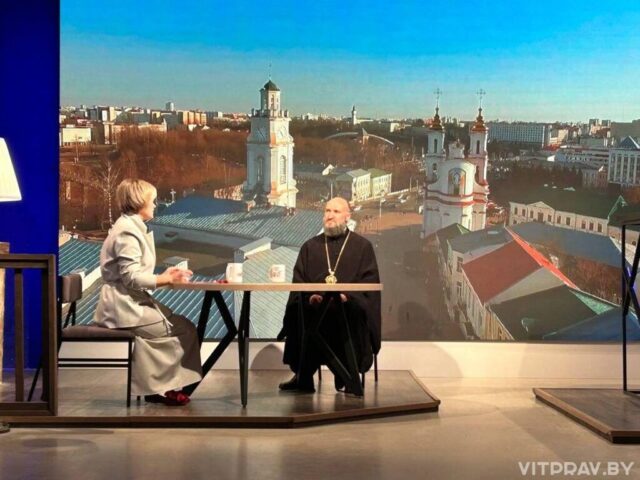 Епископ Евсевий принял участие в записи программы "Вечерний Витебск"