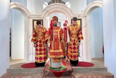 В понедельник Светлой седмицы епископ Евсевий совершил Литургию в храме Рождества Христова Орши