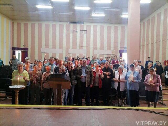 Члены группы милосердия храма Святой Живоначальной Троицы г. Городка посетили Максимовский социальный пансионат "Северный"