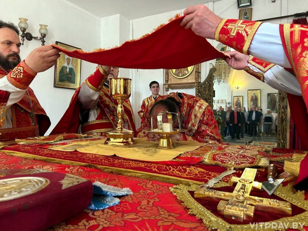 Епископ Евсевий возглавил престольный праздник в храме святителя Николая Чудотворца Сенно