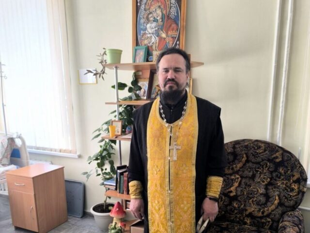 Иерей Николай Скобей посетил хоспис