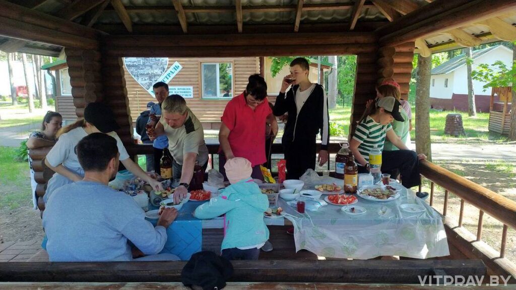 В День защиты детей в воскресной школе при храме святой равноапостольной царицы Елены прошли торжественные мероприятия