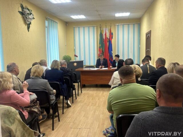 Иерей Михаил Машлякевич принял участие в заседании сельисполкома аг. Вороны