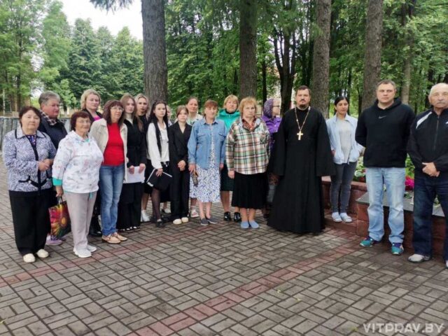 Иерей Михаил Машлякевич принял участие в митинге в аг. Вороны