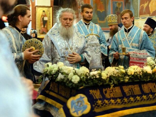 В канун Успения Пресвятой Богородицы архиепископ Димитрий возглавил всенощное бдение в Покровском кафедральном соборе Витебска