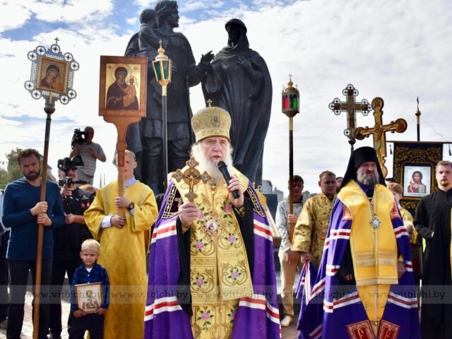 В Витебске стартовала масштабная просветительская акция «Неделя семьи»