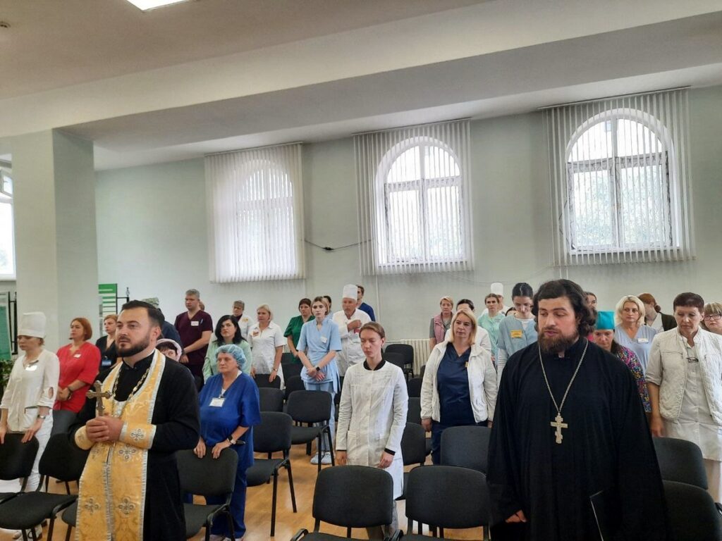 Представители Витебской епархии приняли участие в диалоговой площадке «Моя семья – моя страна» в Витебской городской клинической больнице скорой медицинской помощи