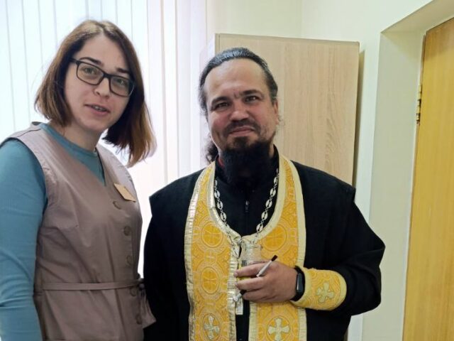 Иерей Николай Скобей посетил хоспис