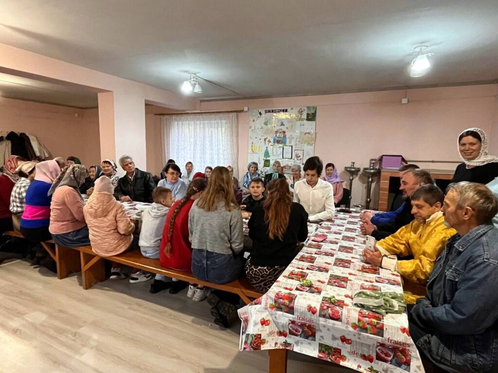 В храме иконы Божией Матери «Владимирская» г. Лепеля прошло мероприятие в рамках Недели родительской любви