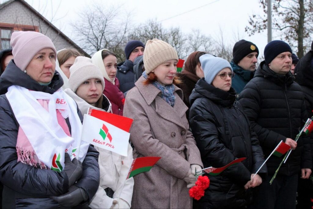 Протоиерей Владимир Коледа принял участие в митинге, посвященному Международному дню памяти жертв преступления геноцида в аг. Иванск
