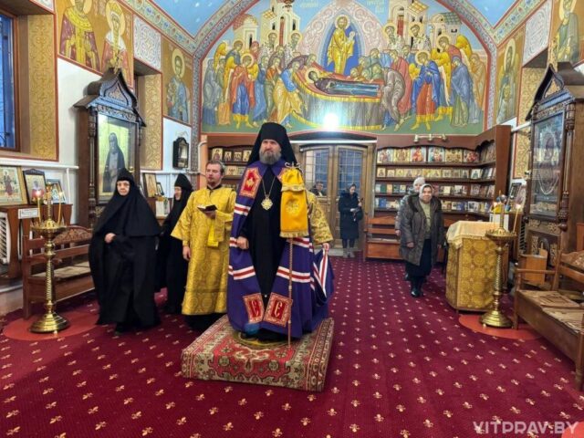 Епископ Евсевий возглавил Литургию в Свято-Успенском монастыре Орши