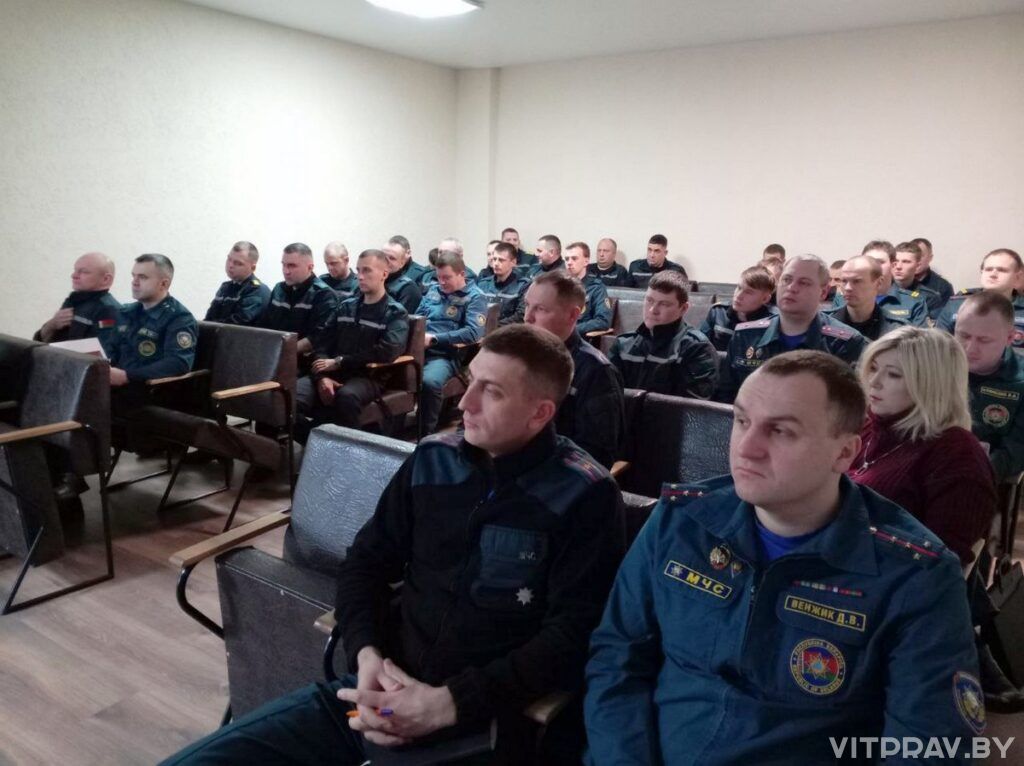 Протоиерей Сергий Лешкевич принял участие в мероприятии "Родительское Несобрание" на тему "Безопасный мир наших детей"