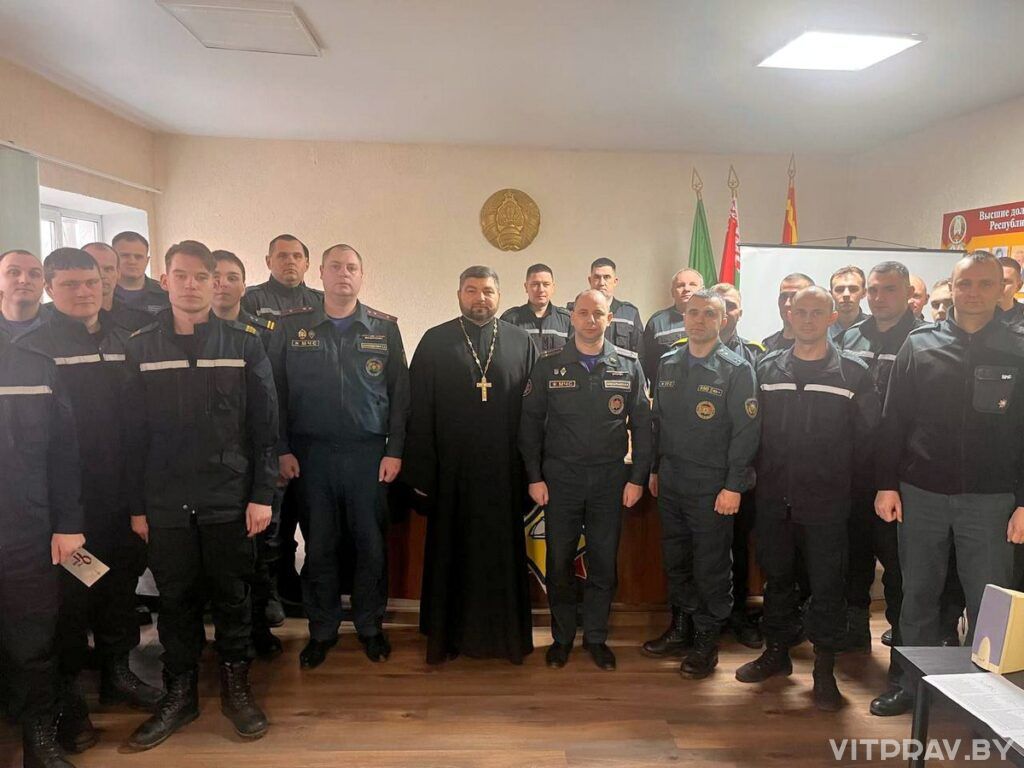 Протоиерей Сергий Лешкевич принял участие в мероприятии "Родительское Несобрание" на тему "Безопасный мир наших детей"