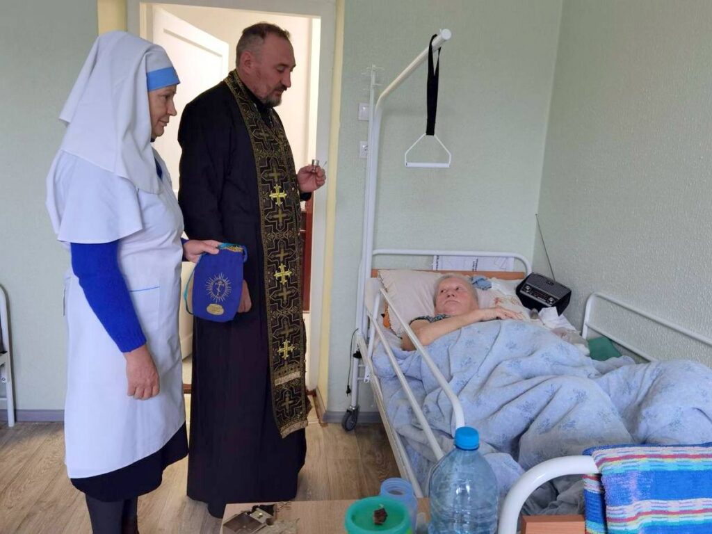 Иерей Иоанн Вабищевич посетил Пышнянскую больницу сестринского ухода