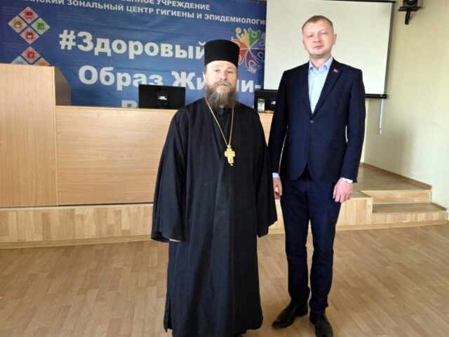 Игумен Нил (Подобед) провел с работниками  беседу на тему «Духовная гигиена. Традиции празднования Пасхи»
