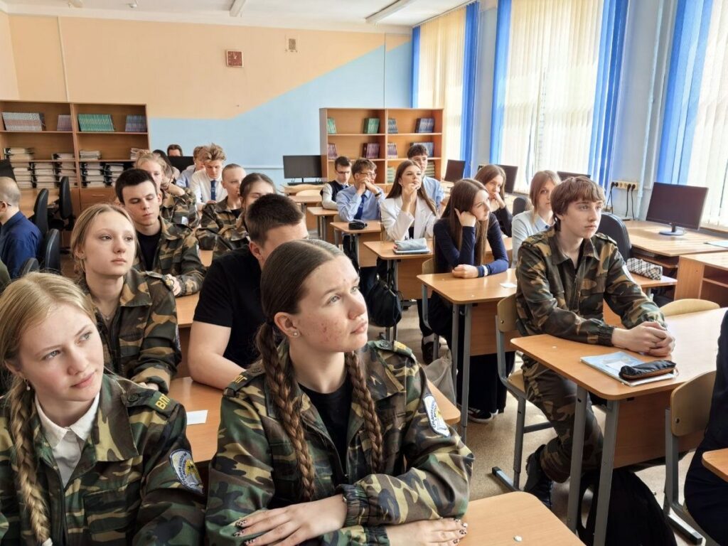 Иерей Георгий Совецкий принял участие в диалоговой гостиной «Что сильнее: Закон или совесть?»