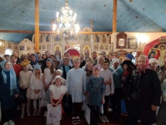 В воскресной школе при храме святителя Николая Чудотворца Новолукомля состоялся Пасхальный праздник
