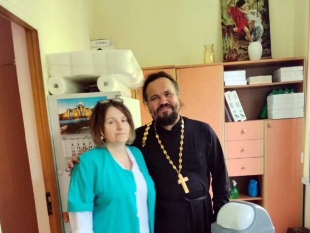 Иерей Николай Скобей посетил хоспис